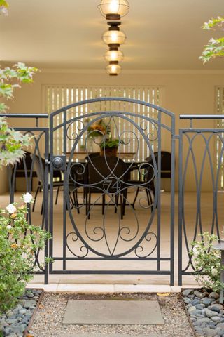 74 Halsey Boulevard, Charleston, SC 29401