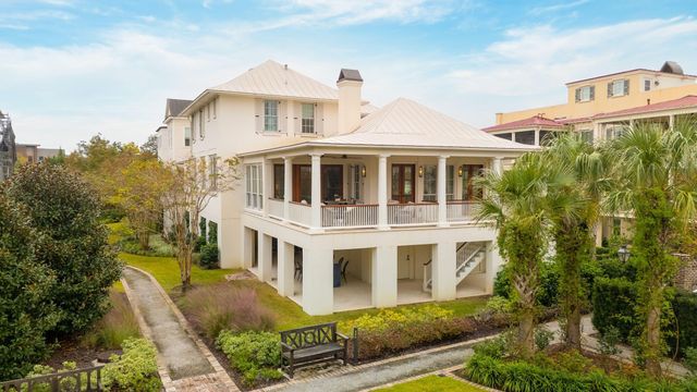 74 Halsey Boulevard, Charleston, SC 29401