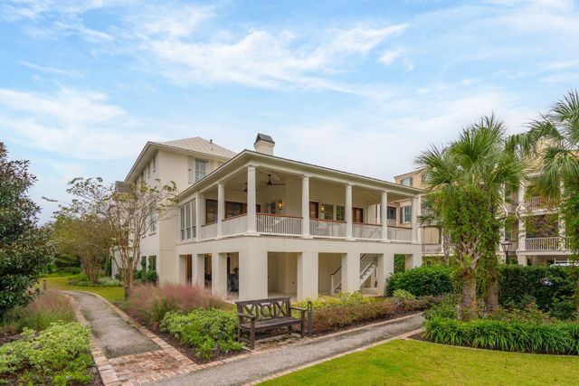 74 Halsey Boulevard, Charleston, SC 29401