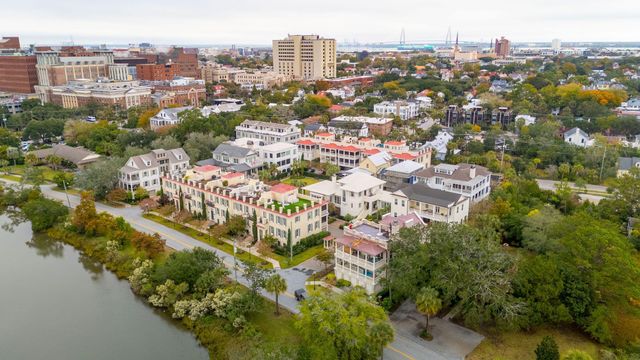 74 Halsey Boulevard, Charleston, SC 29401