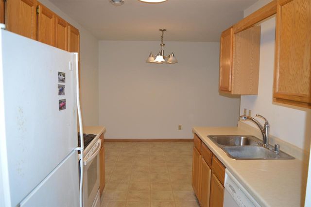 201-207 School Road, Cottage Grove, WI 53527