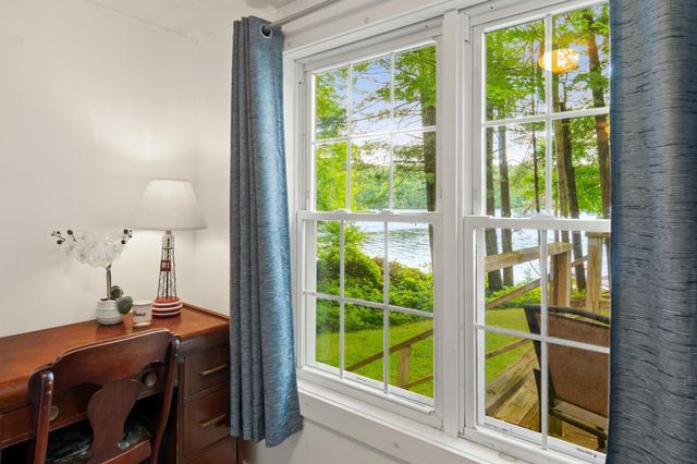 15 Shore Road, Milton, VT 05468