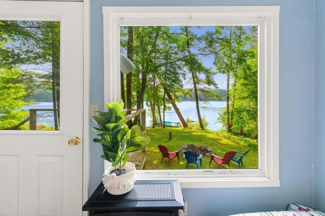15 Shore Road, Milton, VT 05468