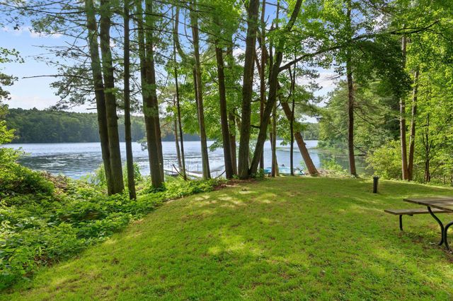 15 Shore Road, Milton, VT 05468