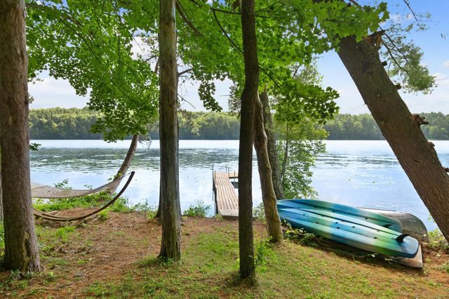 15 Shore Road, Milton, VT 05468