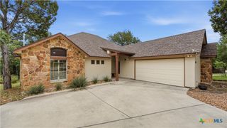 808 Elmwood Cove, New Braunfels, TX 78130