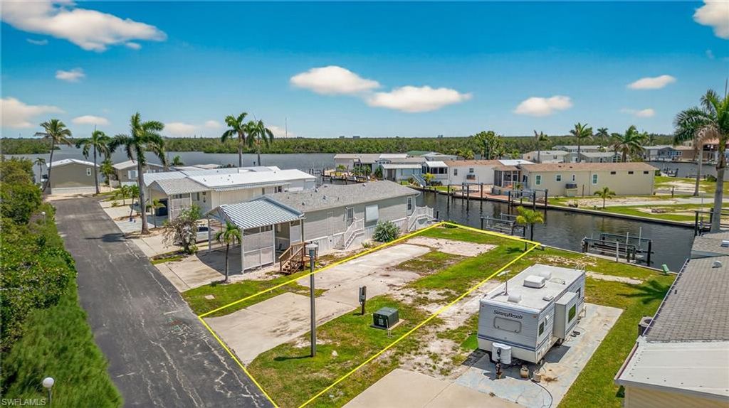 8 Galleon WAY, FORT MYERS BEACH, FL 33931 — photo 3