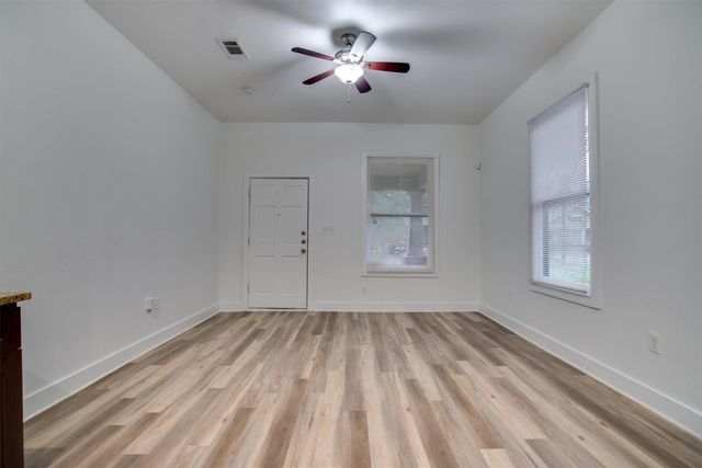 5513 Victor Street, Dallas, TX 75214