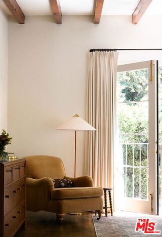 3810 Dixie Canyon Avenue, Los Angeles, CA 91423
