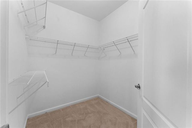 431 Brookes Walk, Woodstock, GA 30188