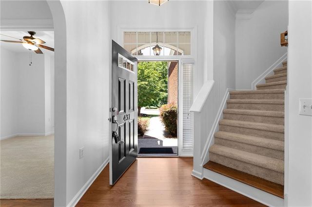 431 Brookes Walk, Woodstock, GA 30188