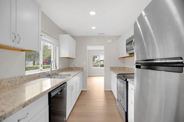 15 E SPRUCE STREET, Orlando, FL 32804