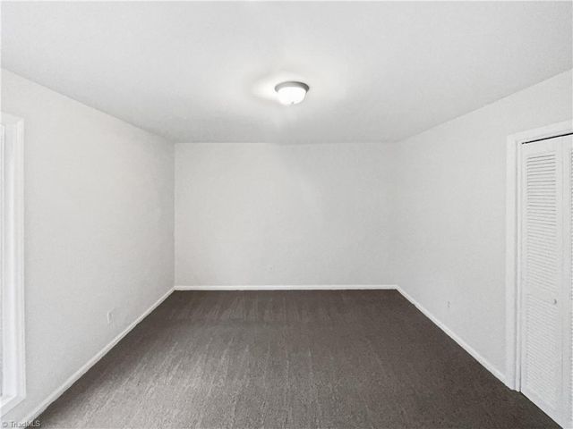 150 Roswell Drive, Kernersville, NC 27284