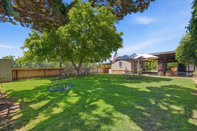 7148 E Waterloo Rd, Stockton, CA 95215