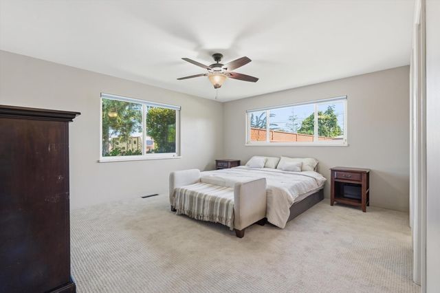 7148 E Waterloo Rd, Stockton, CA 95215