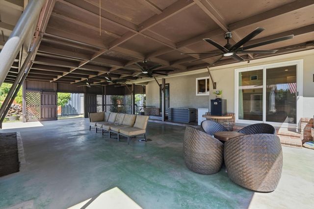 7148 E Waterloo Rd, Stockton, CA 95215