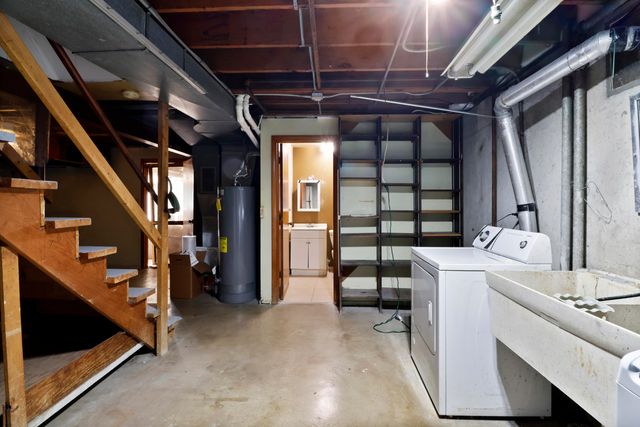 3003 Sunrise Drive, Crown Point, IN 46307