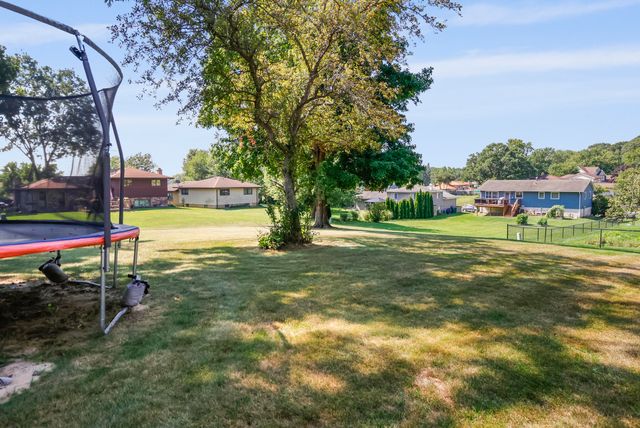 3003 Sunrise Drive, Crown Point, IN 46307