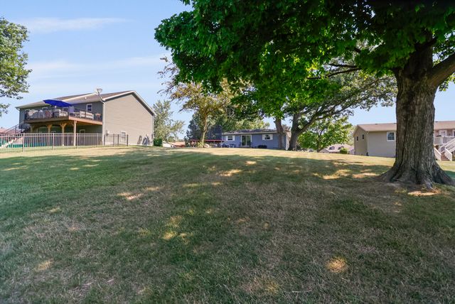 3003 Sunrise Drive, Crown Point, IN 46307