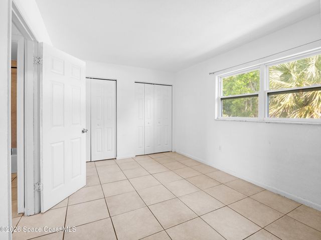 89 NW Irwin Avenue 7, Melbourne, FL 32904