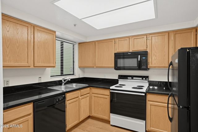7575 E INDIAN BEND Road 1018, Scottsdale, AZ 85250