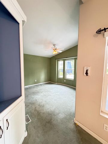 593 W Dundee, Applegate, CA 95703