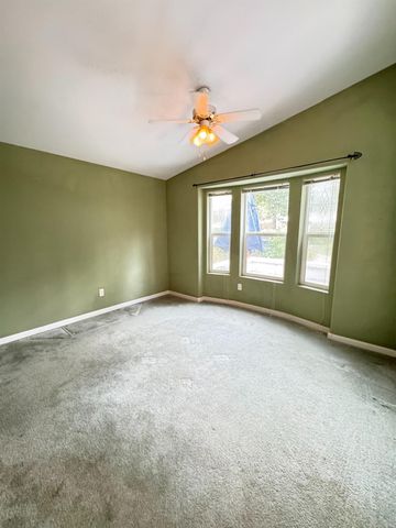 593 W Dundee, Applegate, CA 95703