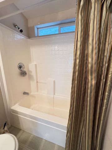 593 W Dundee, Applegate, CA 95703