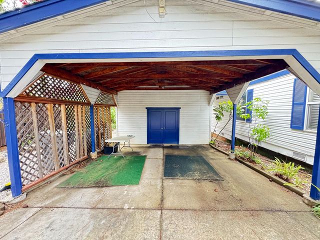 593 W Dundee, Applegate, CA 95703