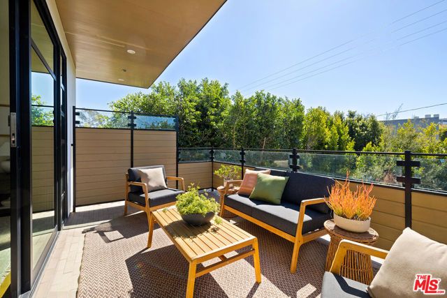 8732 Rangely Avenue, West Hollywood, CA 90048