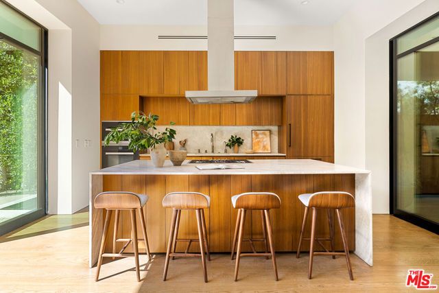 8732 Rangely Avenue, West Hollywood, CA 90048