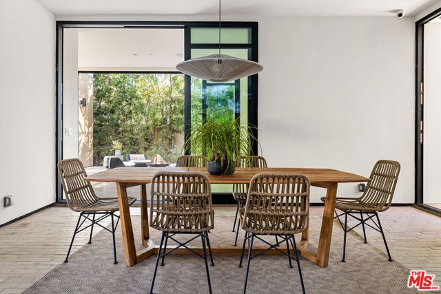 8732 Rangely Avenue, West Hollywood, CA 90048