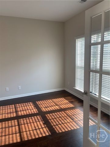 90 Telford Street, Savannah, GA 31407