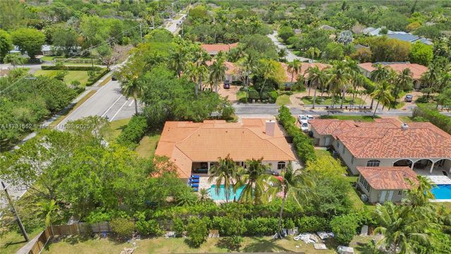 15210 SW 74th Ct, Palmetto Bay, FL 33157