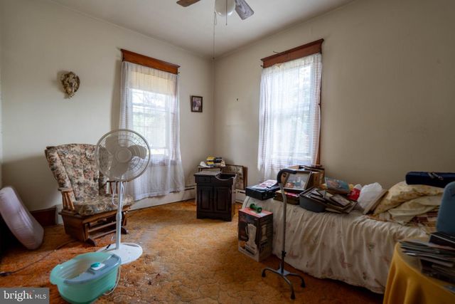 1466 E SHERMAN AVE, Vineland, NJ 08361