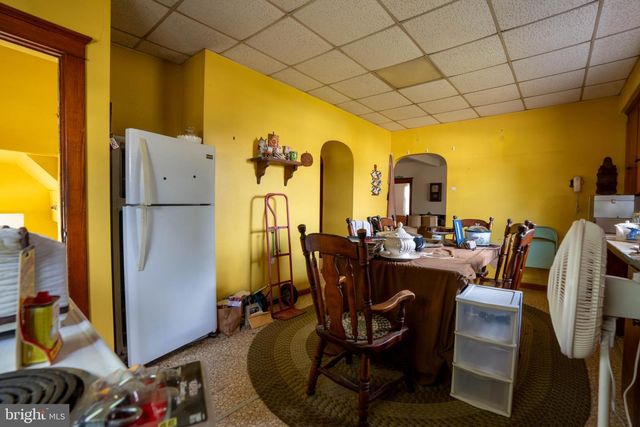 1466 E SHERMAN AVE, Vineland, NJ 08361