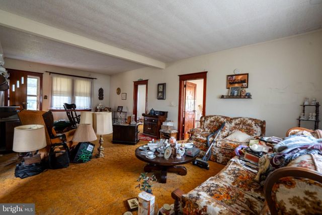 1466 E SHERMAN AVE, Vineland, NJ 08361