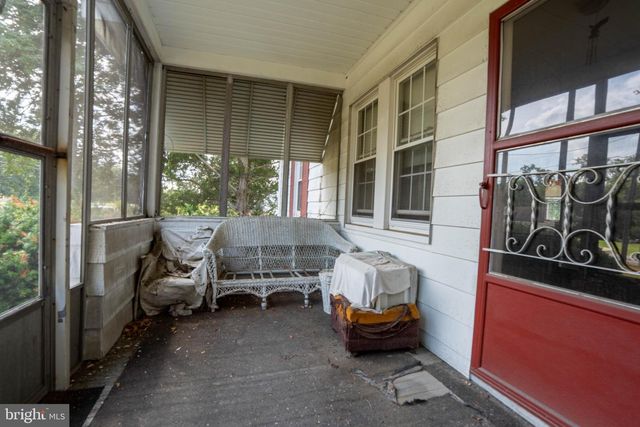 1466 E SHERMAN AVE, Vineland, NJ 08361