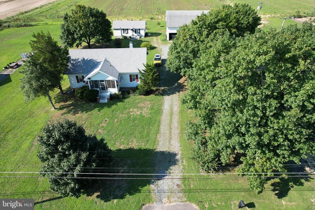 1466 E SHERMAN AVE, Vineland, NJ 08361