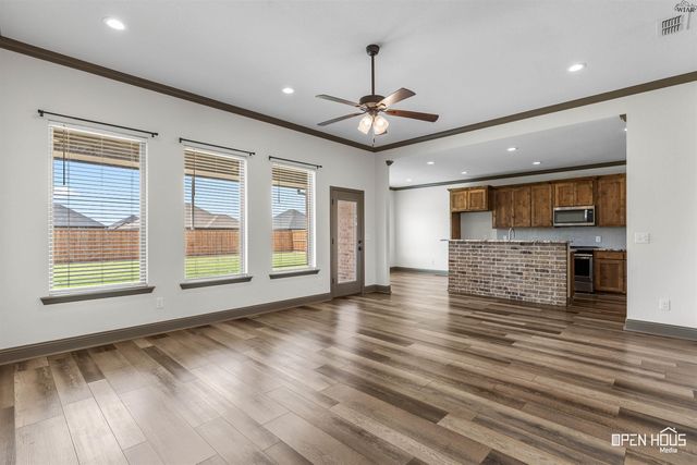 1422 DANBERRY STREET, Burkburnett, TX 76354