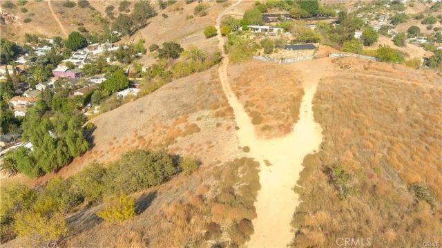 2927 North Thomas, Los Angeles, CA 90031