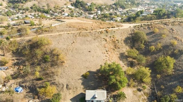 2927 North Thomas, Los Angeles, CA 90031