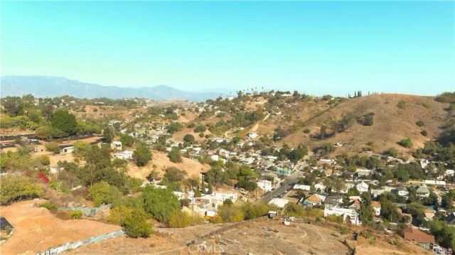 2927 North Thomas, Los Angeles, CA 90031