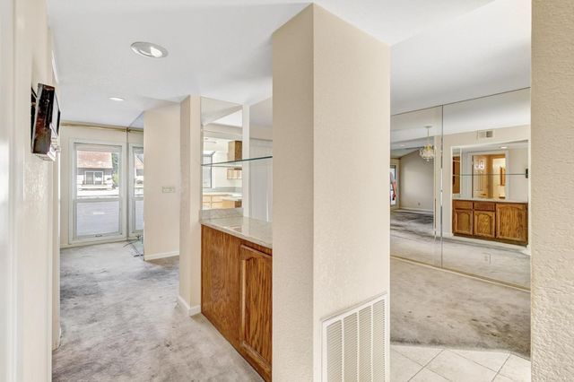 4883 El Cid, Rocklin, CA 95677