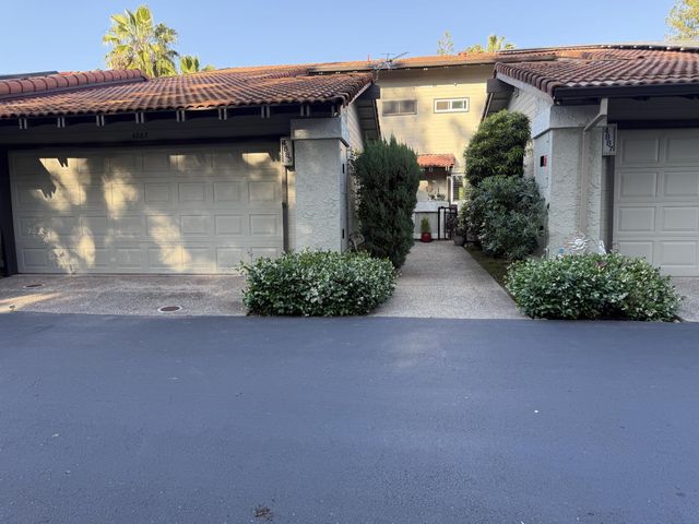 4883 El Cid, Rocklin, CA 95677