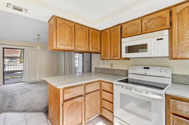 4883 El Cid, Rocklin, CA 95677