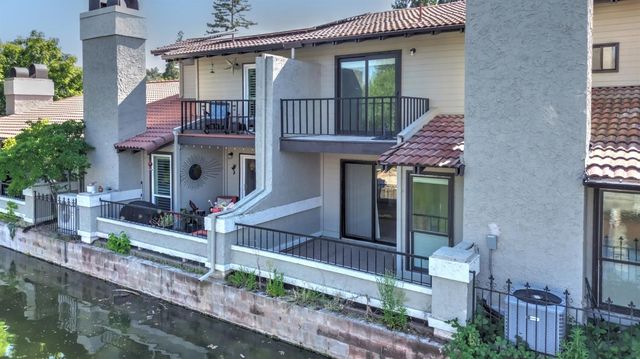 4883 El Cid, Rocklin, CA 95677
