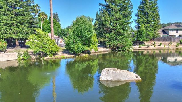4883 El Cid, Rocklin, CA 95677