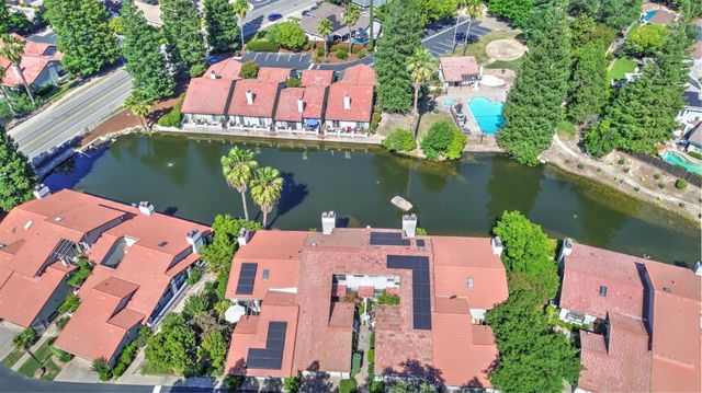 4883 El Cid, Rocklin, CA 95677
