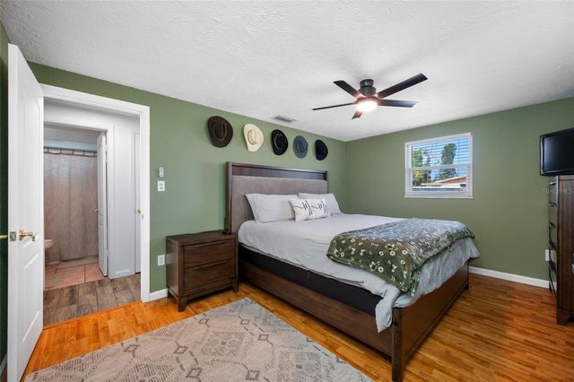 5130 VICTORIA LANE, Holiday, FL 34690
